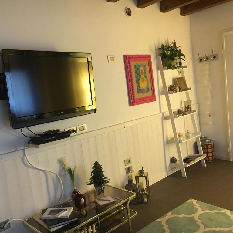 Papere e Tulipani room 3